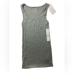Isabel Maternity by Ingrid & Isabel Women’s XS Gray ribbed cotton blend tank top